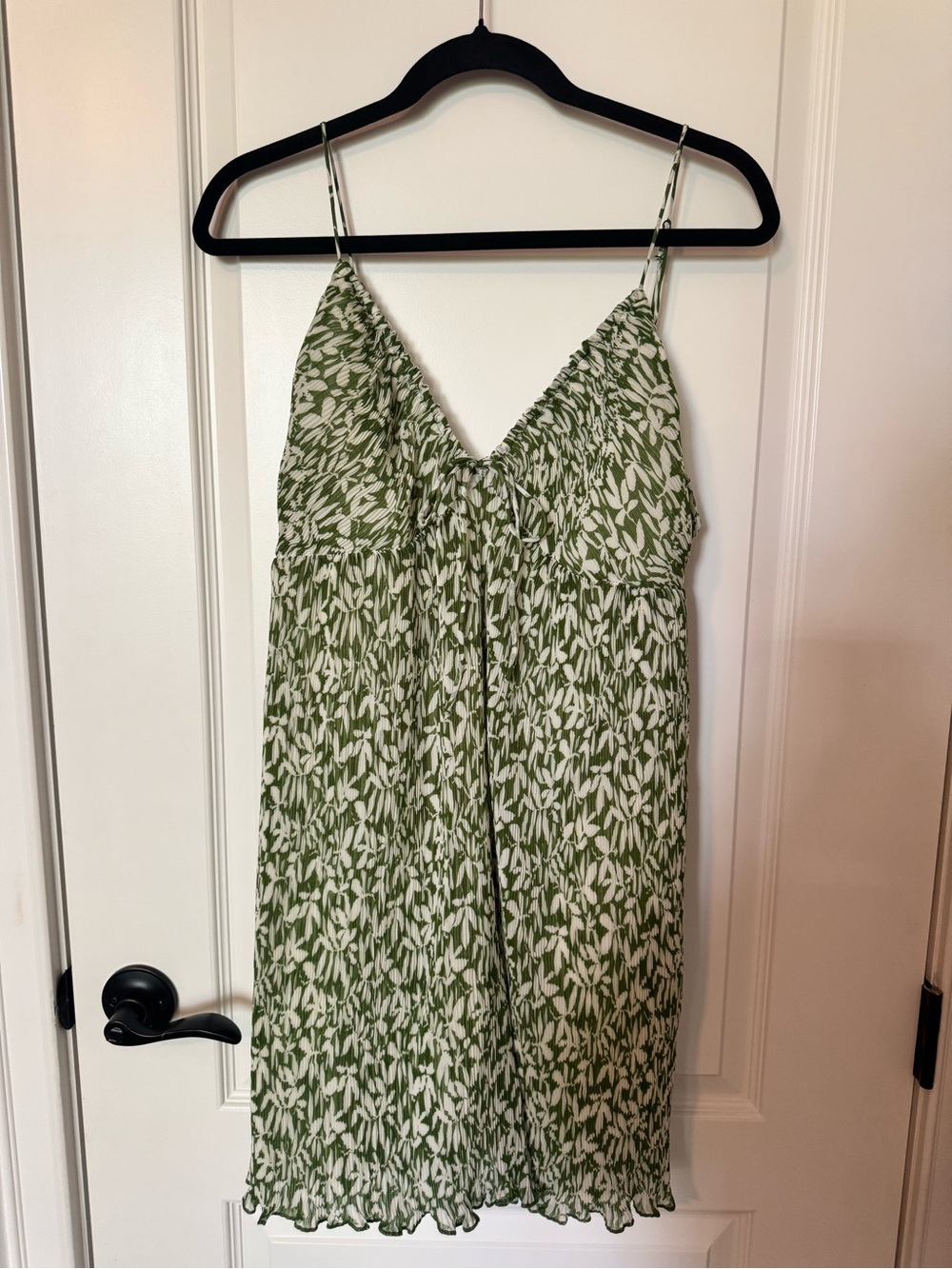 Abercrombie & Fitch Olive and White Leaf-Print Slip Dress